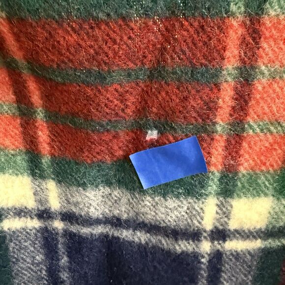 Vintage Wool Blend Navy Red Plaid Throw Blanket Fringed 50”x66” w/Fringe *READ* - Picture 9 of 12